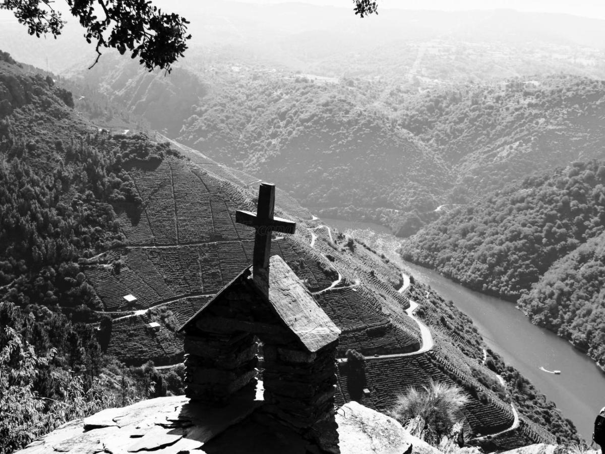 Вілла Casa Doade, En A Ribeira Sacra Екстер'єр фото